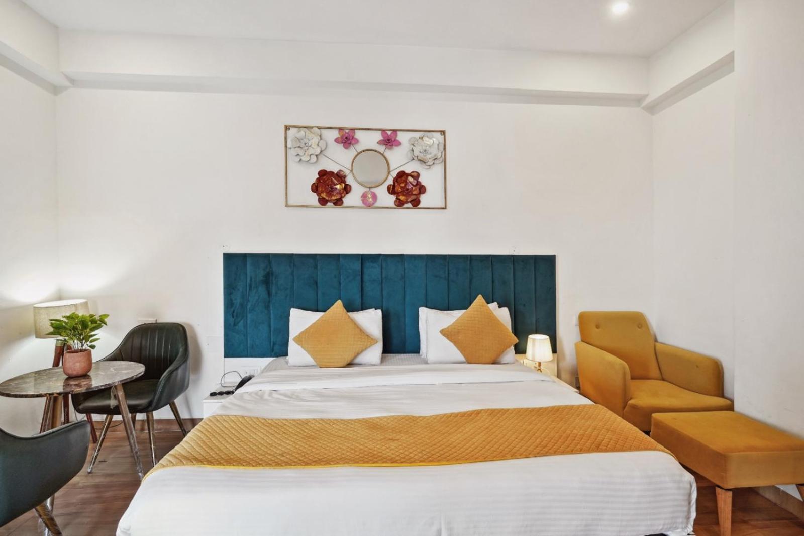 Amahi Inn Γκουργκάον Εξωτερικό φωτογραφία
